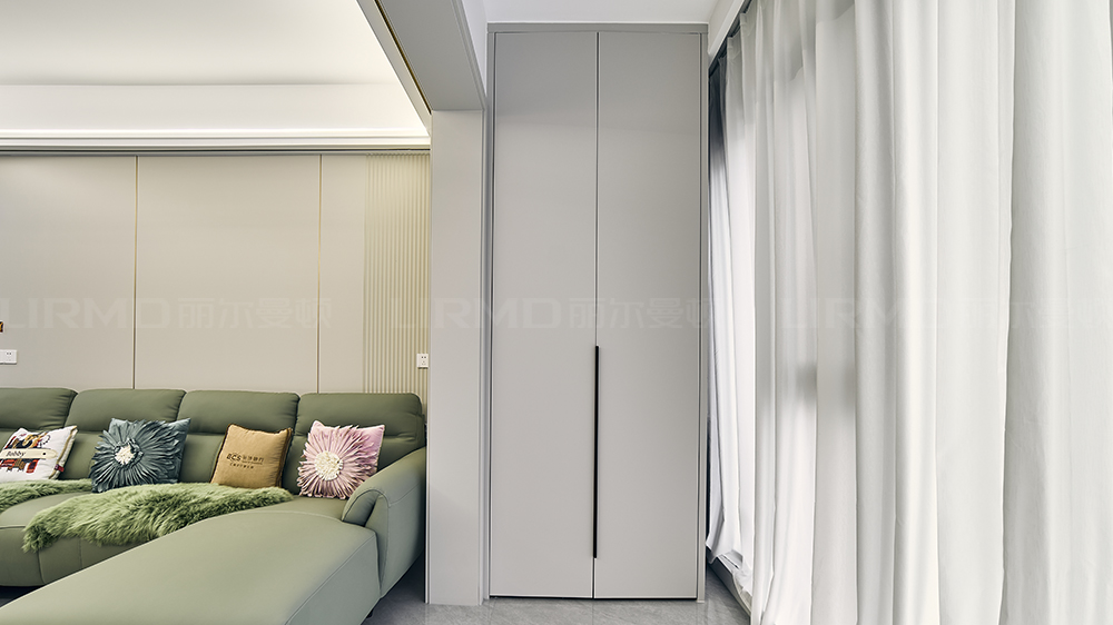 現(xiàn)代風(fēng)-薔薇國際